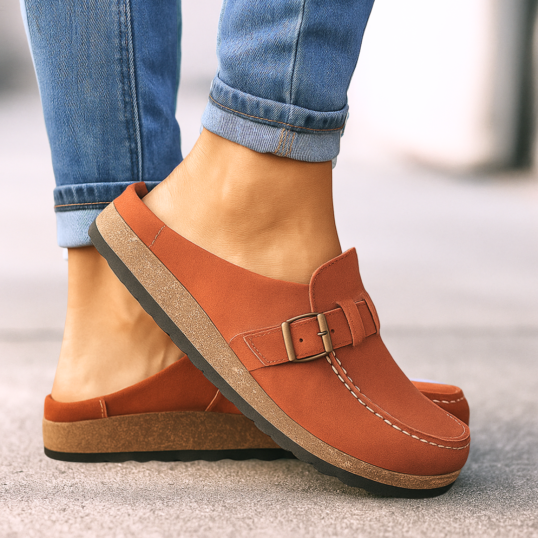 Mild Supportive slip-on shoes with classic silhouette for women | Brisa