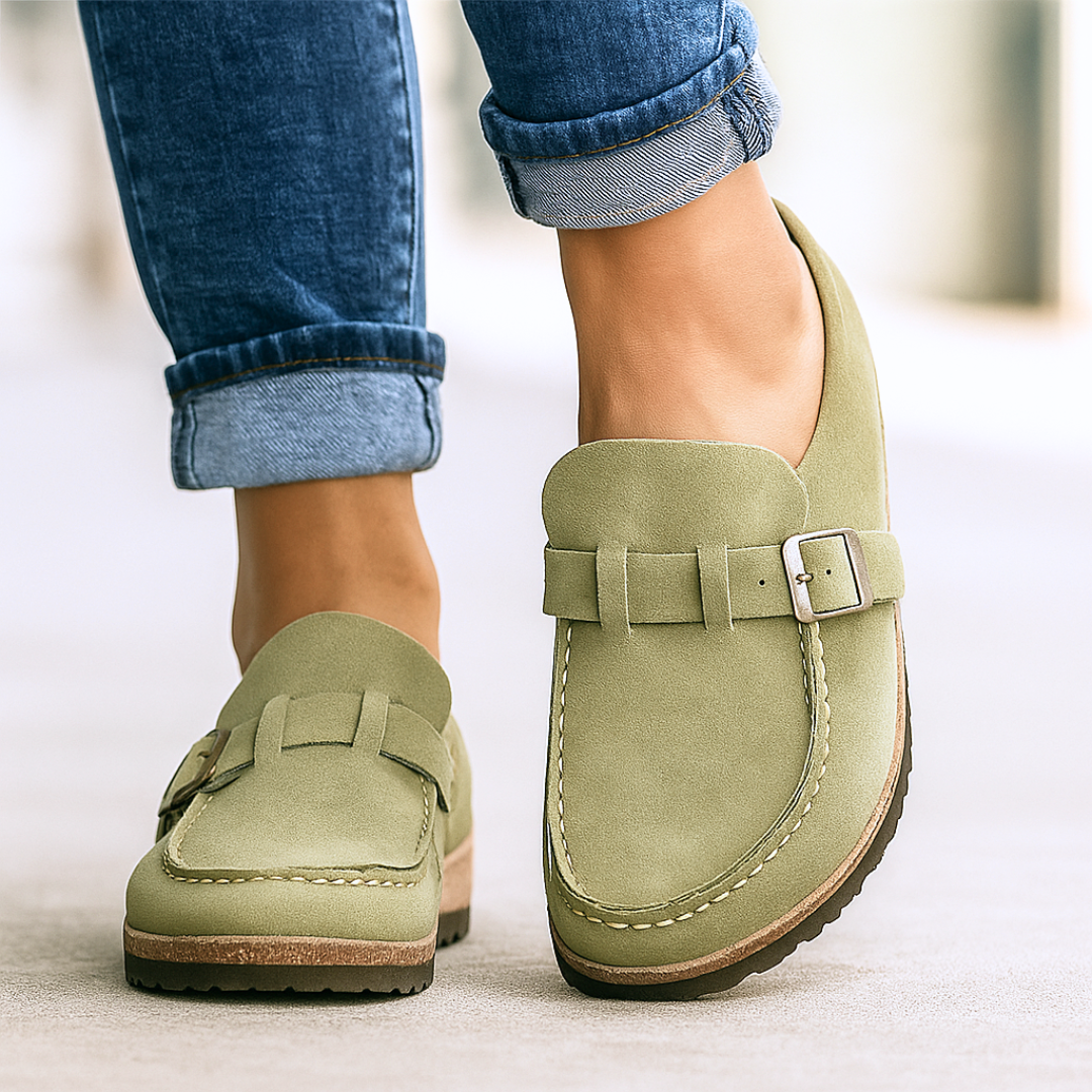 Mild Supportive slip-on shoes with classic silhouette for women | Brisa