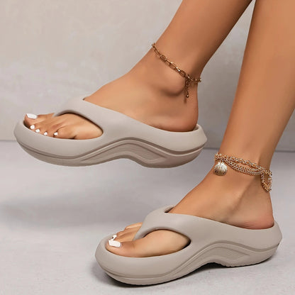 Brilliant Lightweight slide sandals with supportive design for women | Ruelle