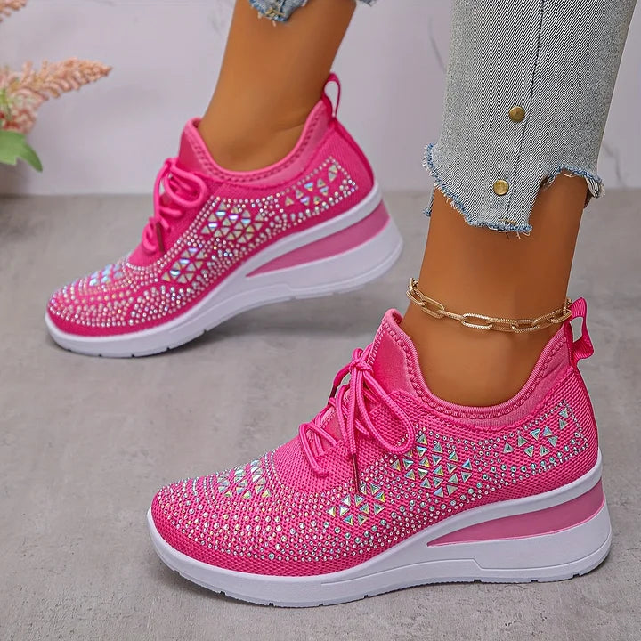 Snug Supportive everyday sneakers for women | Bellara