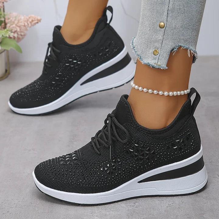 Snug Supportive everyday sneakers for women | Bellara