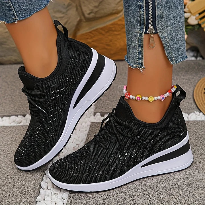 Snug Supportive everyday sneakers for women | Bellara