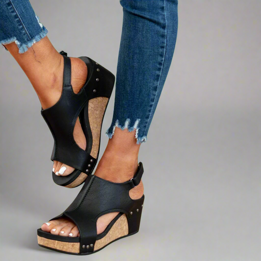 Restful Wedge sandals with timeless silhouette for women | Kenna