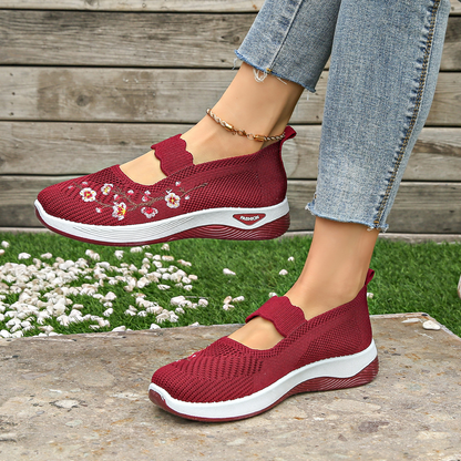 Mesmerizing Lightweight ballet flats with pointed toe for women | Tilly