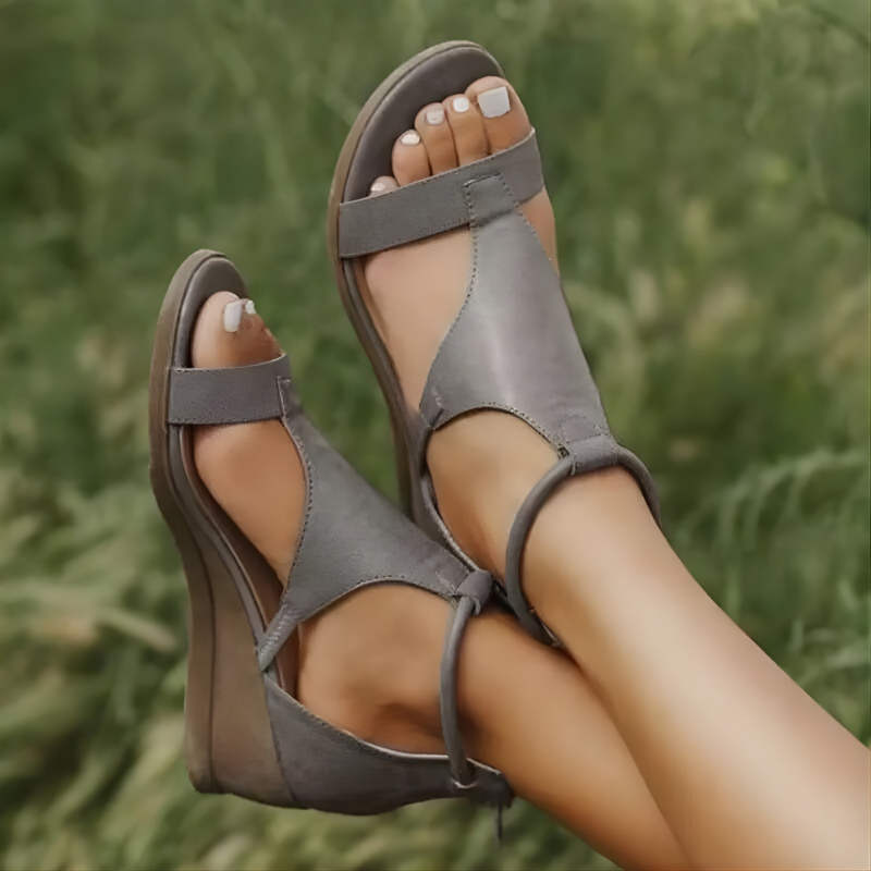 Buttery Support comfort sandals for women | Lirra