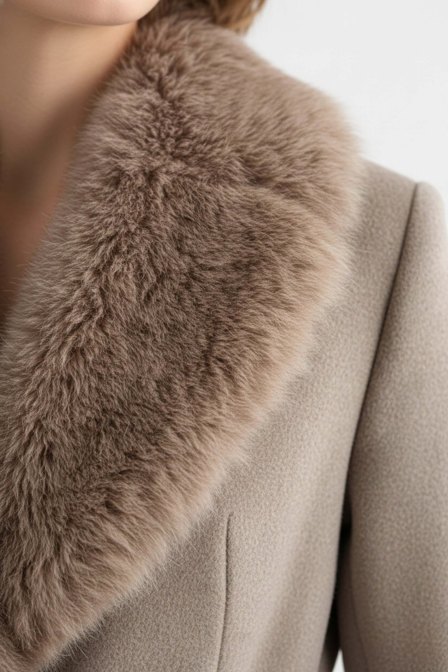 Reassuring Long coat with soft collar and belted waist for women | Caurelle