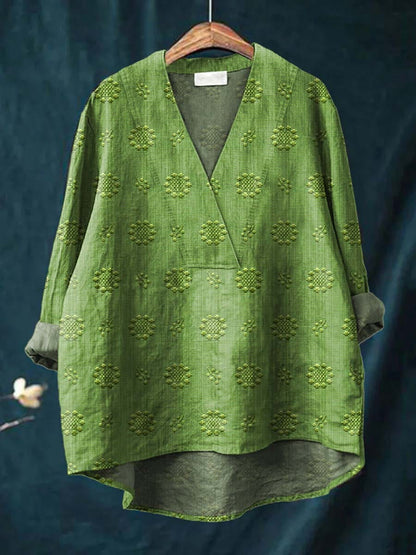 Philosophical Embroidered blouse with V-neck silhouette for women | Cara
