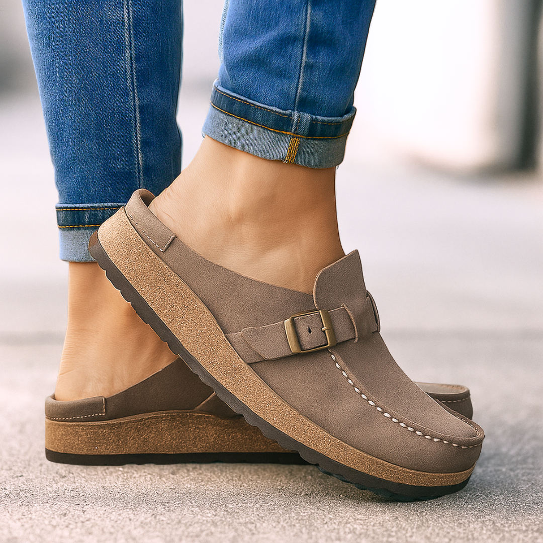 Mild Supportive slip-on shoes with classic silhouette for women | Brisa