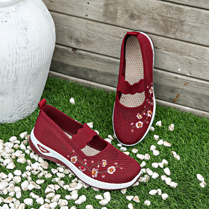 Mesmerizing Lightweight ballet flats with pointed toe for women | Tilly