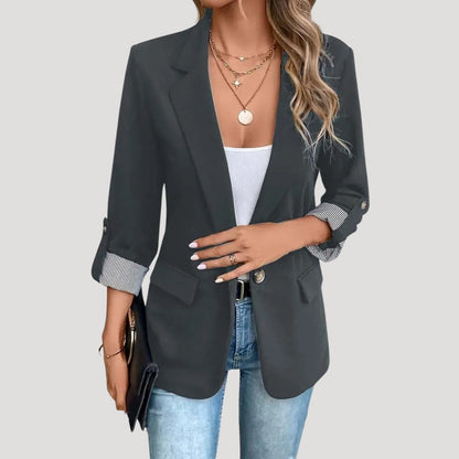 Heath Fitted smart casual blazer for women | Vivienne