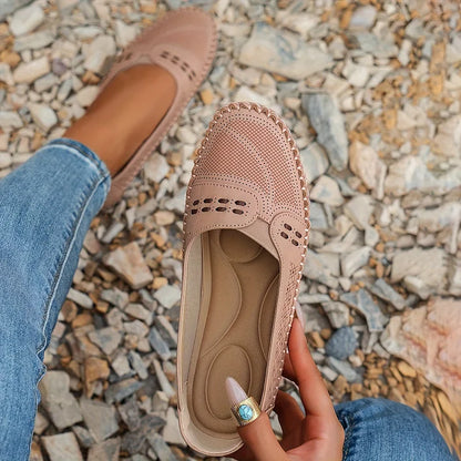Cozy Supportive everyday shoes for women | Daria