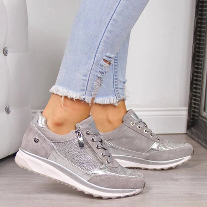Relaxed Zip-up comfort sneakers for women | Gavriel
