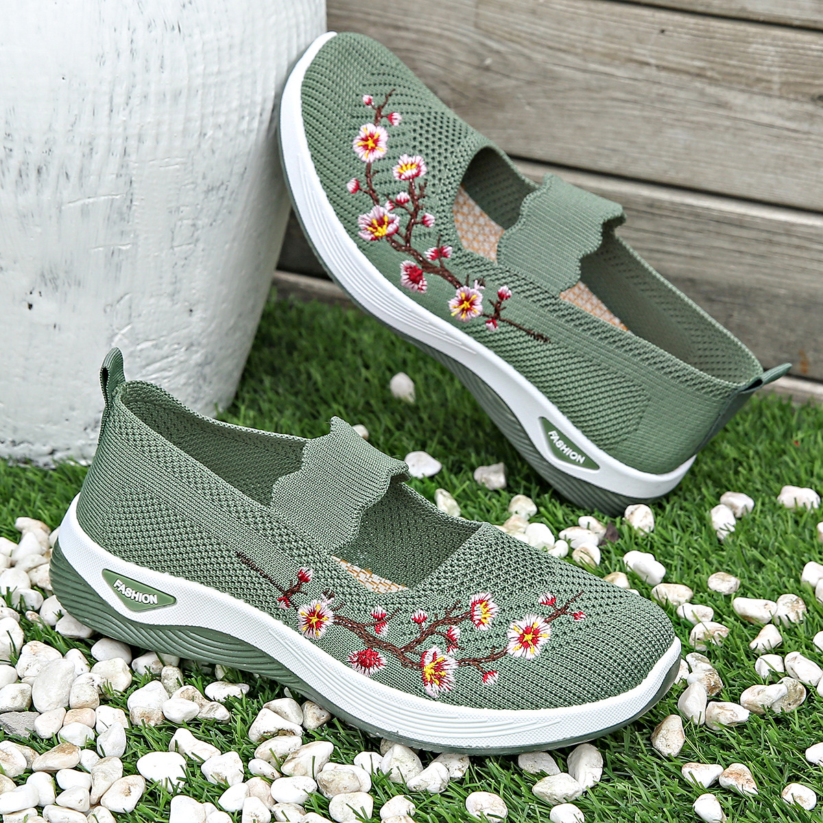 Mesmerizing Lightweight ballet flats with pointed toe for women | Tilly