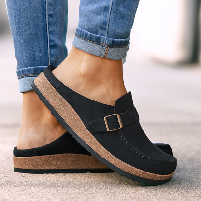 Mild Supportive slip-on shoes with classic silhouette for women | Brisa