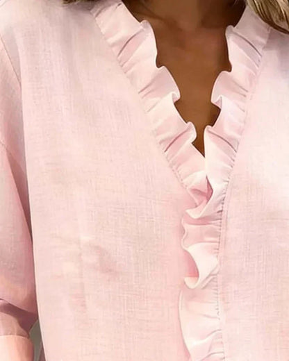 Centered Blouse with ruffled V-neck and long sleeves for women | Indie