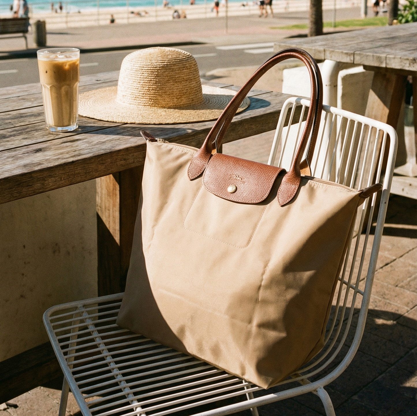 Etched Large Le Pliage tote bag for women | Longchamp