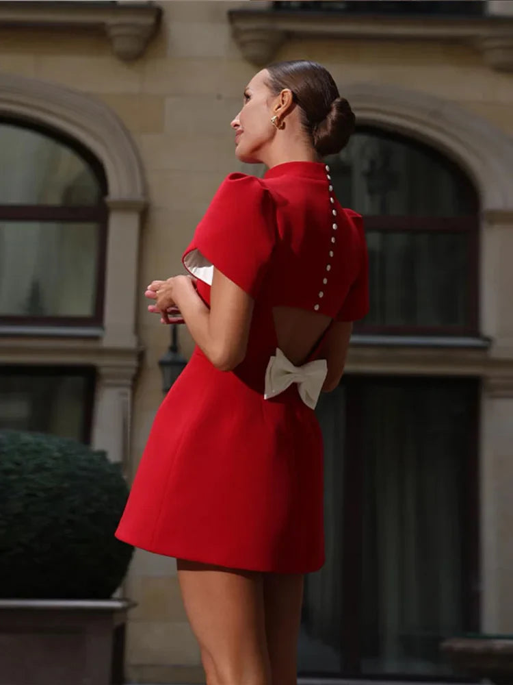 Cambridge Mini dress with structured shoulders for women | Christin