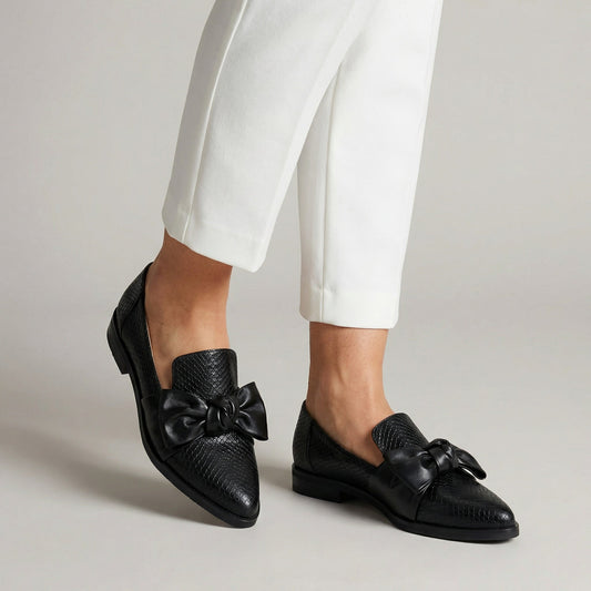 Aware Elegant bow-embellished loafers for women | Claudia