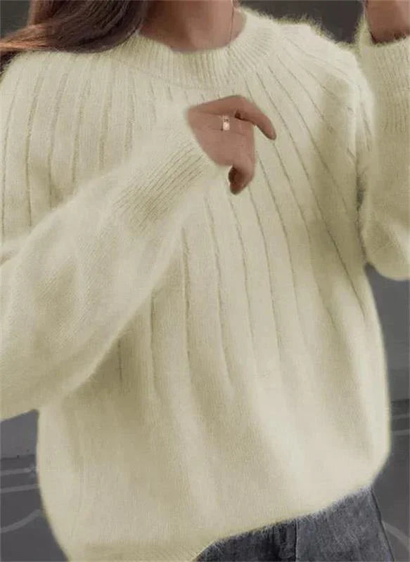 Speedy Elegant long-sleeve jumper with refined silhouette for women | Giada