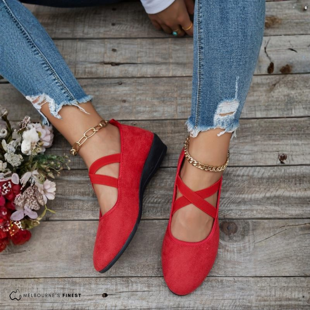 Tailored Comfortable supportive shoes for women | Mira