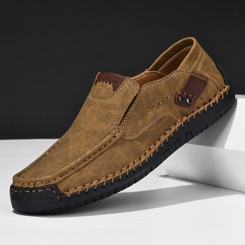 Pacesetting Trail walking shoes with supportive design for men | Ivan