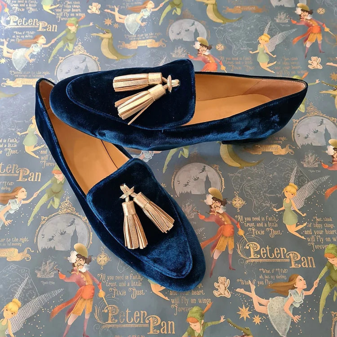 Grounded Elegant loafers with tassel detail for women | Noctelle