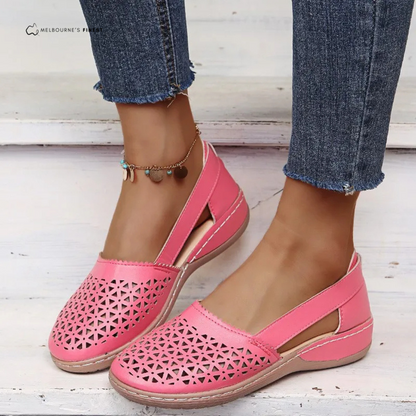 Luxe Supportive walking shoes for women | Maren