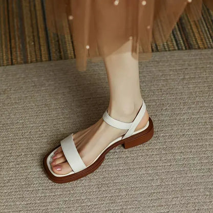 Refreshing Everyday elegance sandals with adjustable straps for women | Hester