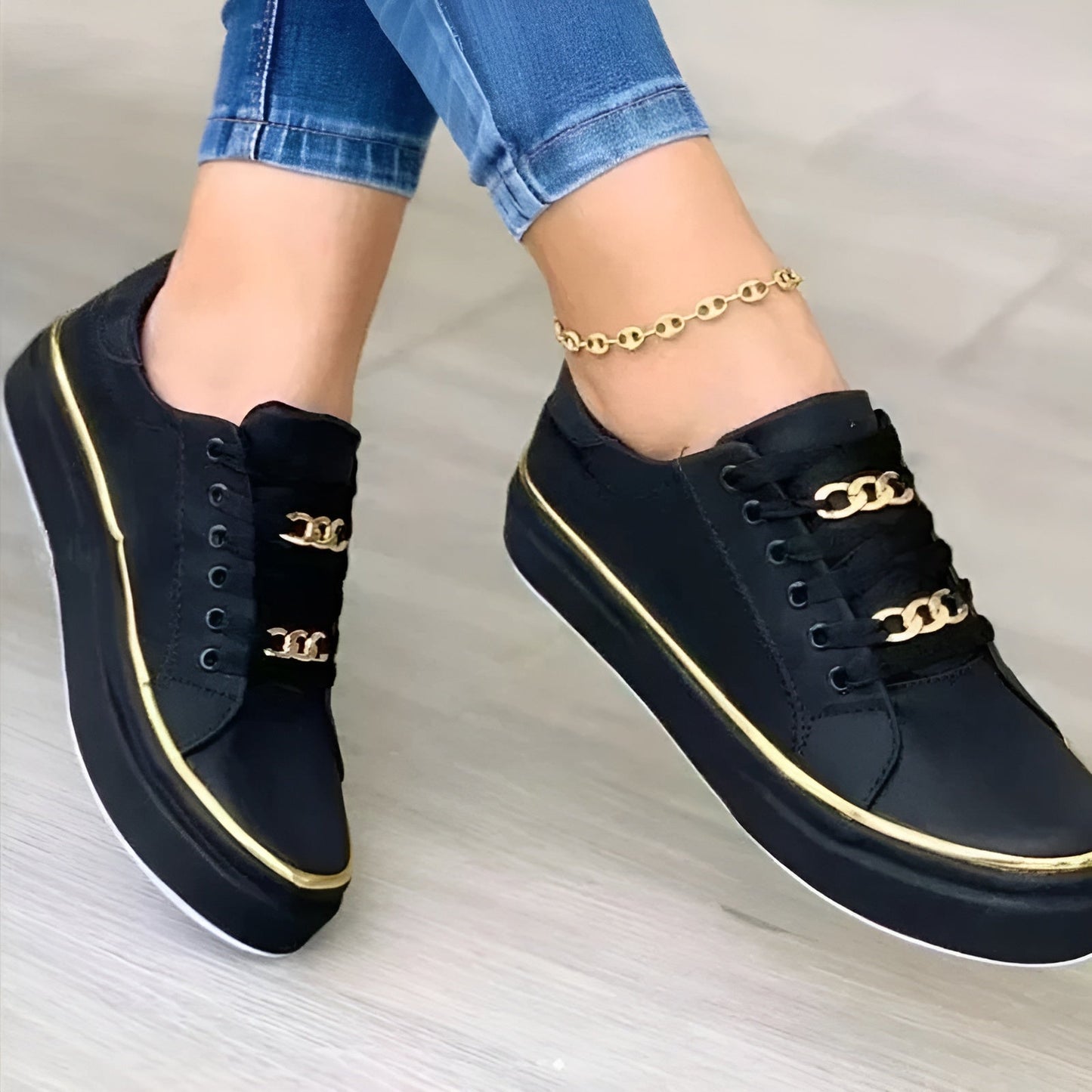 Visionary Supportive sneakers with chain accent for women | Aveline