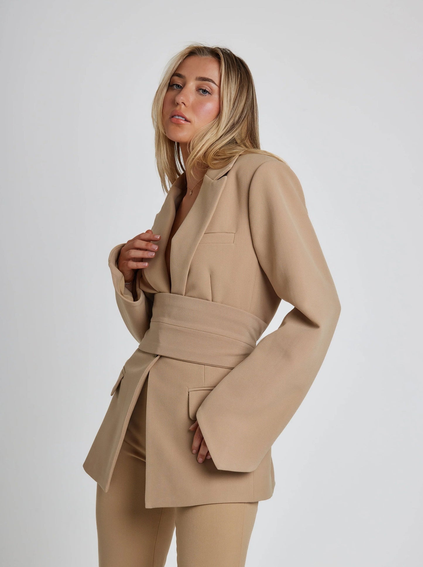 Misty Belted blazer for women | Elodie