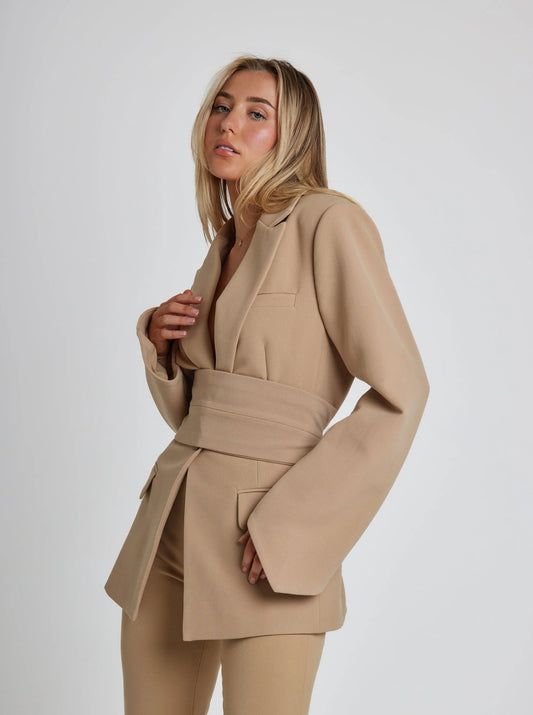 Misty Belted blazer for women | Elodie