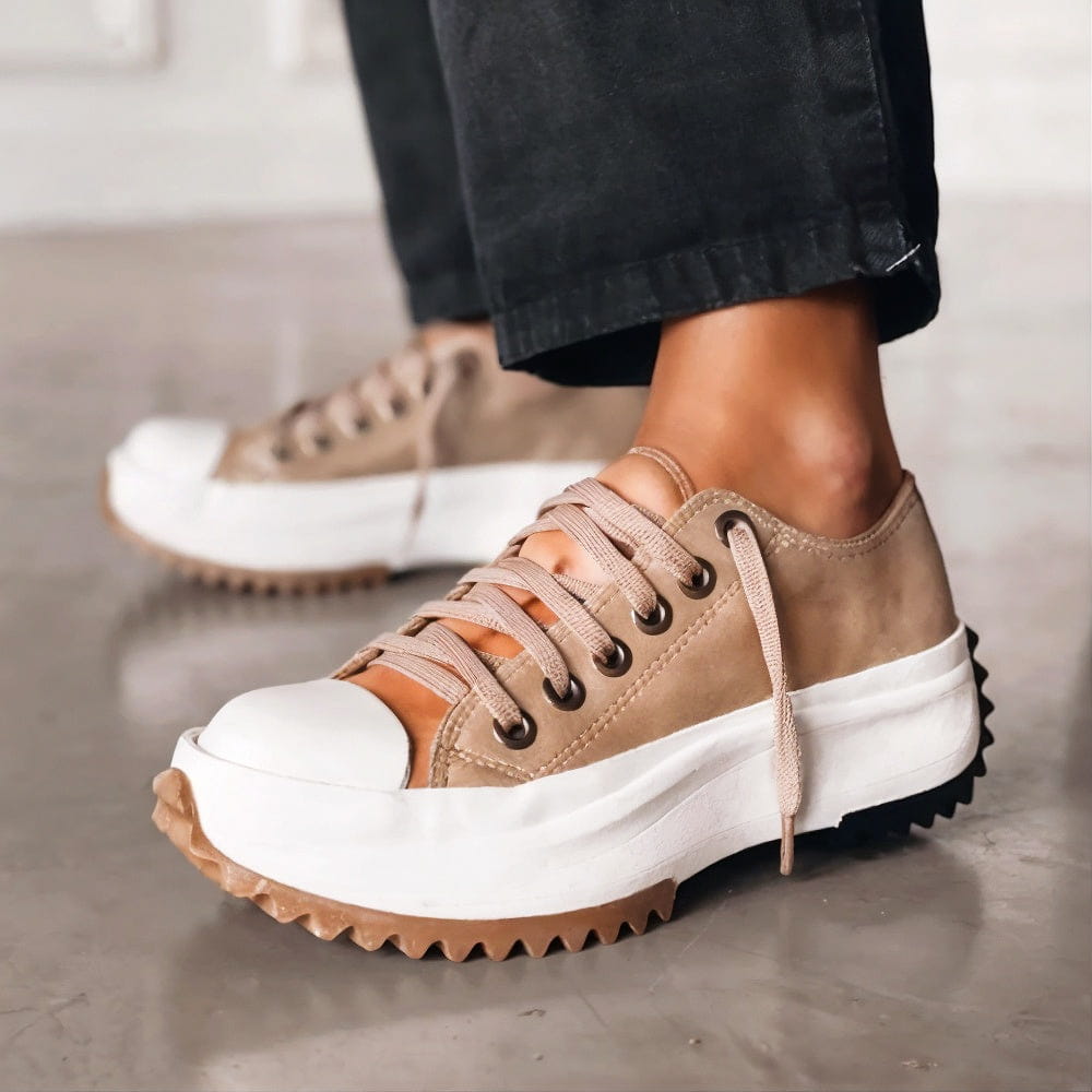 Luminous Low-top shoes with thick sole for women | Gianna