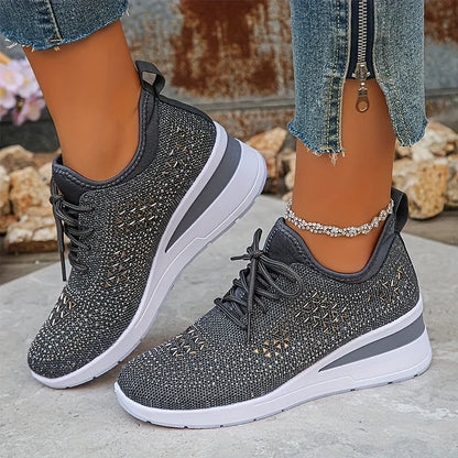 Focused Supportive sneakers with sparkling detail for women | Bonnie